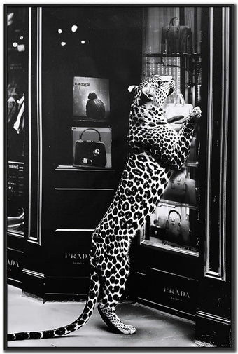 compare product Luxury Hunt I